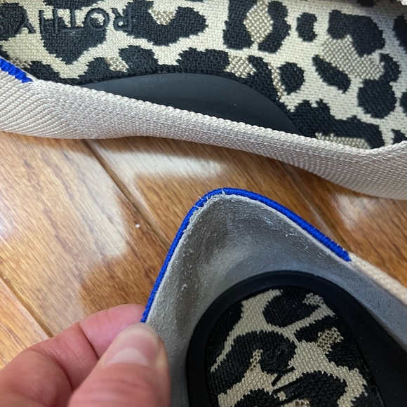 Like New Rothy’s Point - Picture 4 of 4